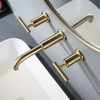 Лидер продаж матовый золотой настенный двойной ручкой латунный смеситель для раковины ванной комнаты смеситель для раковины